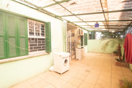 Apartamento à venda com 54m², 1 quarto e sem vagaQuintal