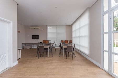 Apartamento para alugar com 62m², 2 quartos e 1 vagaÁrea comum - Salão de festas