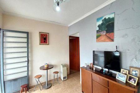 Sala de casa para alugar com 2 quartos, 70m² em Jardim Rossin, Campinas