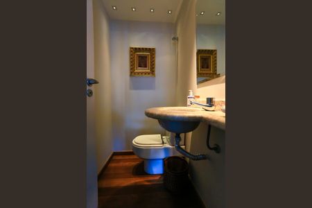 Apartamento à venda com 160m², 3 quartos e 4 vagasLavabo