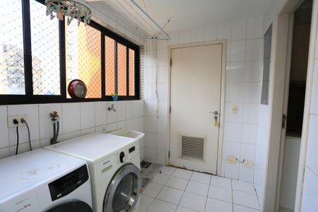 Apartamento à venda com 160m², 3 quartos e 4 vagasÁrea de Serviço