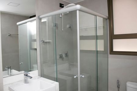 Apartamento para alugar com 60m², 2 quartos e 2 vagasBanheiro da Suíte 1