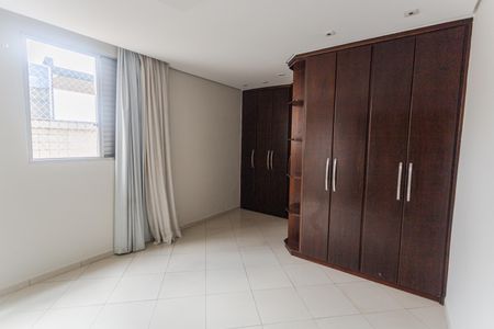 Apartamento para alugar com 200m², 4 quartos e 4 vagasCobertura Suíte 2