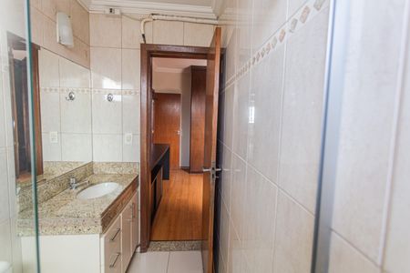 Apartamento para alugar com 200m², 4 quartos e 4 vagasBanheiro da Suíte 1