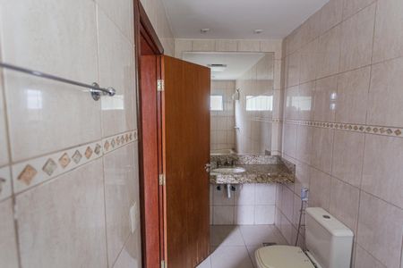 Apartamento para alugar com 200m², 4 quartos e 4 vagasCobertura - Banheiro da Suíte 2