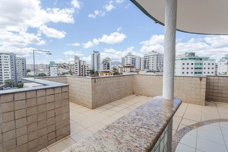 Apartamento para alugar com 200m², 4 quartos e 4 vagasCobertura