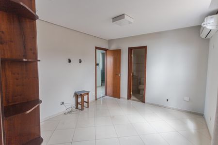 Apartamento para alugar com 200m², 4 quartos e 4 vagasCobertura Suíte 2