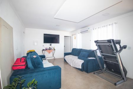 sala de casa para alugar com 3 quartos, 80m² em Cascata, Porto Alegre
