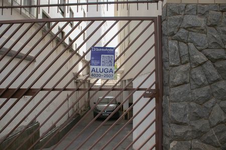 Apartamento para alugar com 110m², 3 quartos e 1 vaga Apartamento para alugar com 110m², 3 quartos e 1 vagaFachada