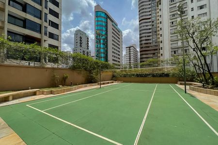 Apartamento à venda com 175m², 4 quartos e 2 vagasQuadra Esportiva