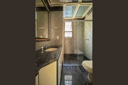 Apartamento à venda com 175m², 4 quartos e 2 vagasBanheiro