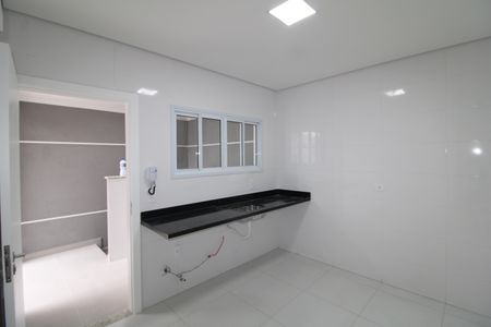 Casa à venda com 87m², 2 quartos e 2 vagasCozinha