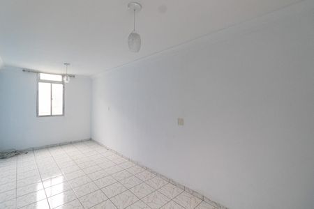 Sala de apartamento para alugar com 2 quartos, 56m² em Conjunto Residencial José Bonifácio, São Paulo