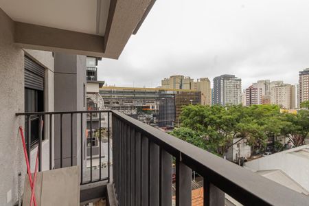 Sacada de apartamento para alugar com 1 quarto, 30m² em Indianópolis, São Paulo