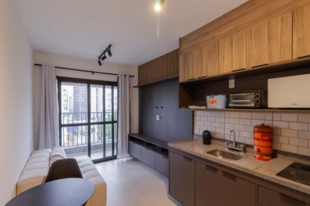 Sala/Cozinha de apartamento para alugar com 1 quarto, 30m² em Indianópolis, São Paulo