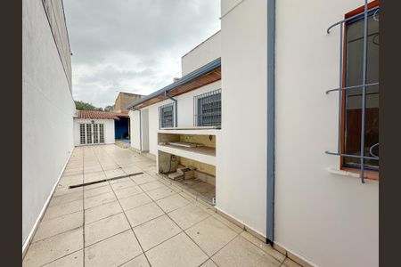 Casa à venda com 300m², 4 quartos e 3 vagasQuintal