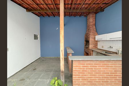 Casa à venda com 300m², 4 quartos e 3 vagasChurrasnqueira