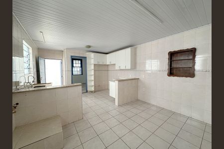 Casa à venda com 300m², 4 quartos e 3 vagasCozinha