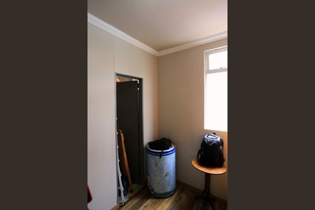 Apartamento à venda com 70m², 3 quartos e 1 vaga Apartamento à venda com 70m², 3 quartos e 1 vagaQuarto de Serviço