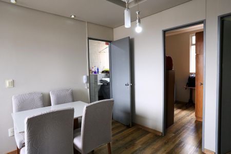 Apartamento à venda com 70m², 3 quartos e 1 vaga Apartamento à venda com 70m², 3 quartos e 1 vagaSala de Jantar