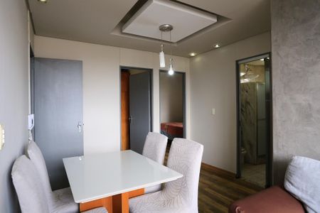 Apartamento à venda com 70m², 3 quartos e 1 vaga Apartamento à venda com 70m², 3 quartos e 1 vagaSala