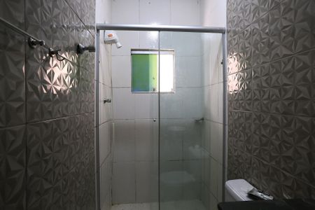 Banheiro de kitnet/studio à venda com 1 quarto, 34m² em São Paulo, Belo Horizonte