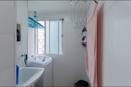Apartamento à venda com 37m², 1 quarto e 1 vaga Apartamento à venda com 37m², 1 quarto e 1 vagaÁrea de Serviço