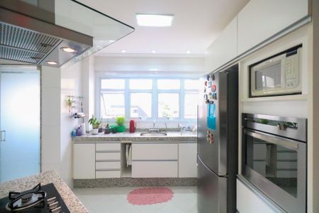 Apartamento para alugar com 188m², 3 quartos e 4 vagasCozinha