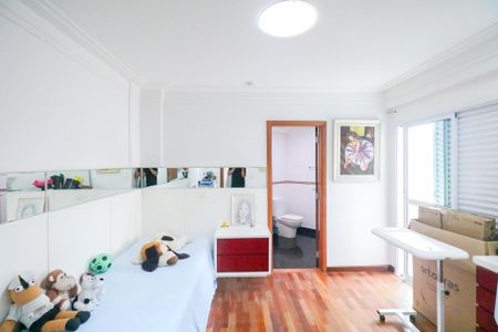 Apartamento para alugar com 188m², 3 quartos e 4 vagasSuíte 1