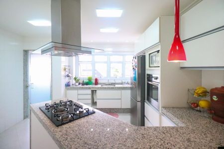 Apartamento para alugar com 188m², 3 quartos e 4 vagasCozinha