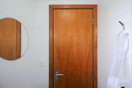 Apartamento para alugar com 188m², 3 quartos e 4 vagasBanheiro de Serviço