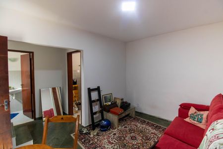 Sala de casa de condomínio à venda com 2 quartos, 75m² em Badu, Niterói