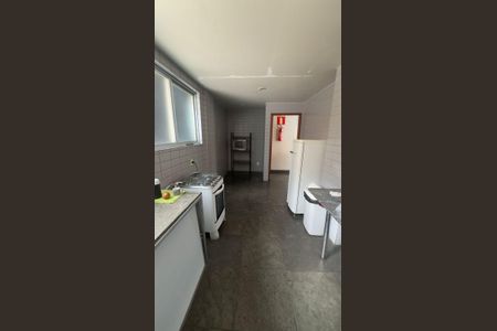 Apartamento para alugar com 105m², 3 quartos e 3 vagas Apartamento para alugar com 105m², 3 quartos e 3 vagasCozinha