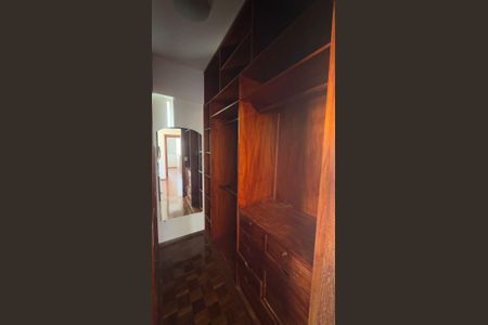 Apartamento para alugar com 105m², 3 quartos e 3 vagas Apartamento para alugar com 105m², 3 quartos e 3 vagasCorredor