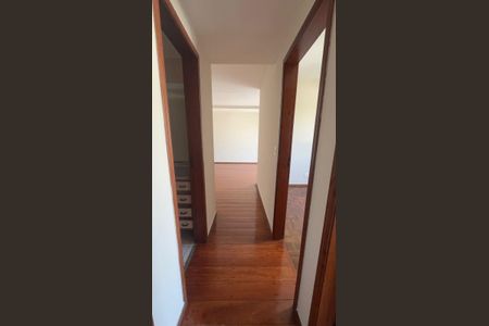 Apartamento para alugar com 105m², 3 quartos e 3 vagas Apartamento para alugar com 105m², 3 quartos e 3 vagasCorredor