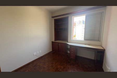 Apartamento para alugar com 105m², 3 quartos e 3 vagas Apartamento para alugar com 105m², 3 quartos e 3 vagasEscritório