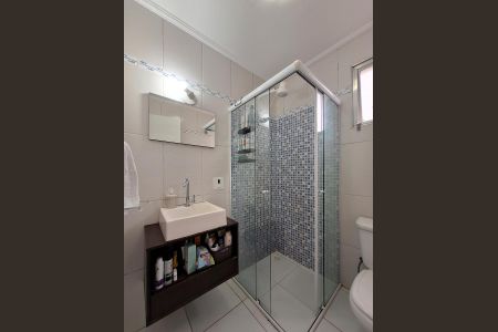 Apartamento à venda com 53m², 2 quartos e 1 vaga Apartamento à venda com 53m², 2 quartos e 1 vagaBanheiro