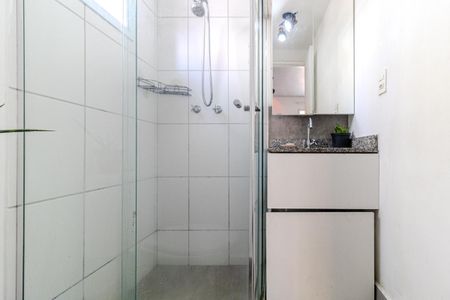 Banheiro de kitnet/studio para alugar com 1 quarto, 90m² em Vila Buarque, São Paulo