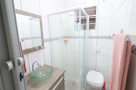 Casa à venda com 276m², 3 quartos e 3 vagasBanheiro 1