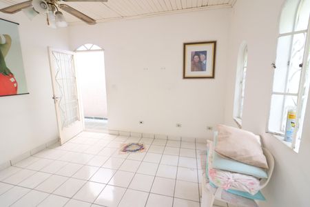 Casa à venda com 276m², 3 quartos e 3 vagasSala 2