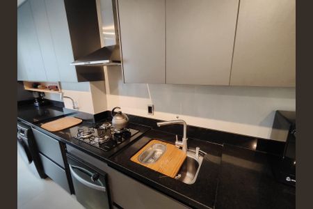 Apartamento à venda com 81m², 2 quartos e 1 vaga Apartamento à venda com 81m², 2 quartos e 1 vagaCozinha