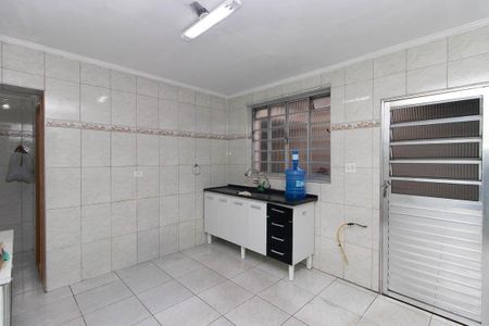 Casa à venda com 80m², 2 quartos e 1 vaga Casa à venda com 80m², 2 quartos e 1 vagaCozinha