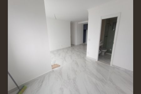 Sala de apartamento para alugar com 2 quartos, 68m² em Cerâmica, São Caetano do Sul