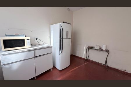 Casa à venda com 101m², 2 quartos e 3 vagas Casa à venda com 101m², 2 quartos e 3 vagasCozinha