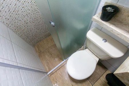 Apartamento à venda com 50m², 2 quartos e 1 vaga Apartamento à venda com 50m², 2 quartos e 1 vagaBanheiro