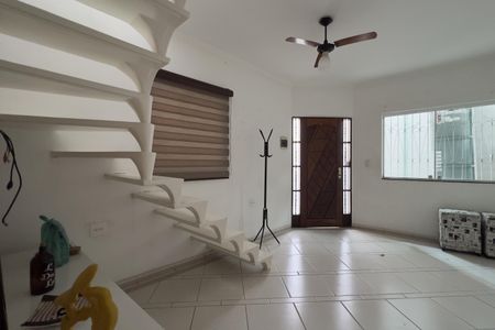Sala de casa para alugar com 2 quartos, 180m² em Portal dos Gramados, Guarulhos