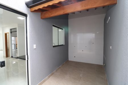 Casa à venda com 110m², 3 quartos e 2 vagasÁrea de Serviço