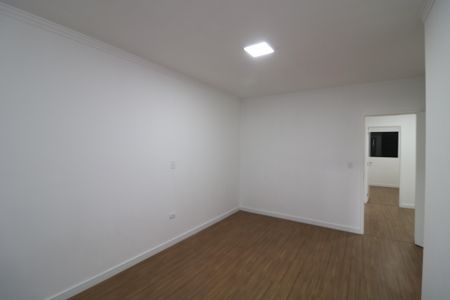 Casa à venda com 110m², 3 quartos e 2 vagasSuíte