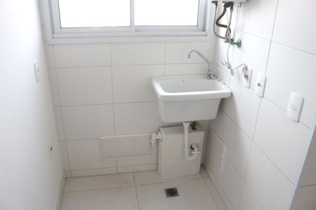 Apartamento para alugar com 56m², 2 quartos e 1 vagaÁrea de Serviço