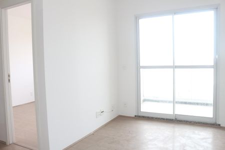 Sala de apartamento para alugar com 2 quartos, 56m² em Cerâmica, São Caetano do Sul